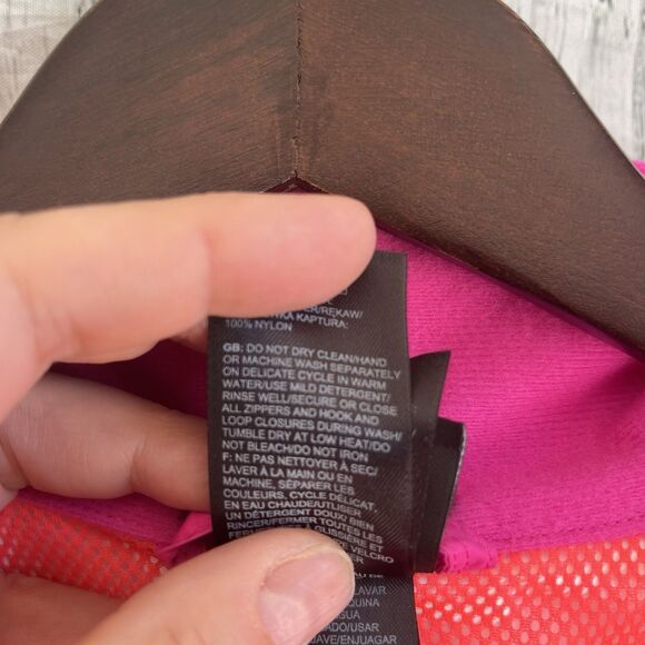 The North Face Girls HYVENT Hooded Rain Jacket Size S 7/8 Pink Outdoor Full Zip - Picture 13 of 14